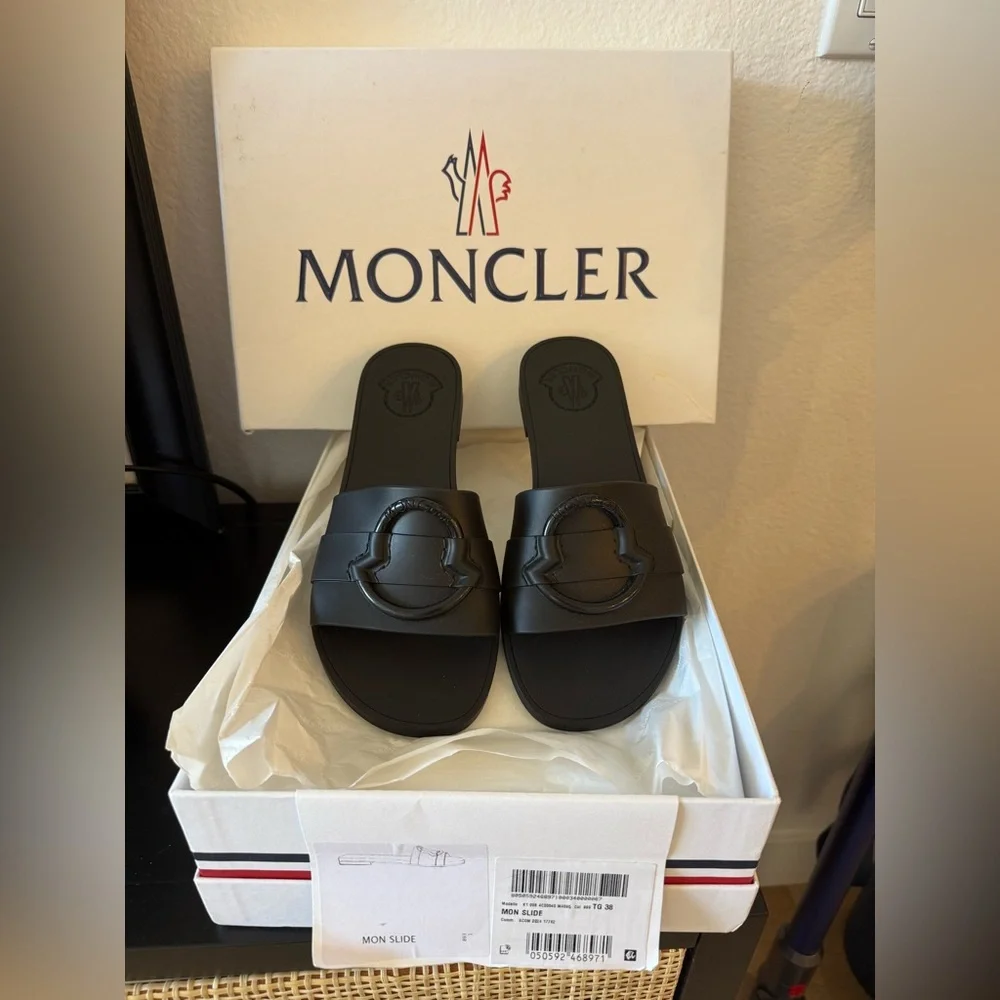 Moncler Women's Mon Slide Sandals, Black, Size 38, NWB!! - Picture 1 of 9
